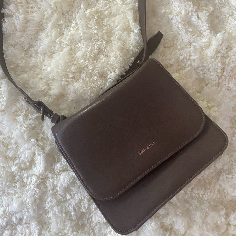 COPY - Matt & Nat brown crossbody bag vegan
